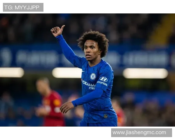 足总杯惊天冷门里昂3-0战胜切尔西上演帽子戏法引发全场狂欢