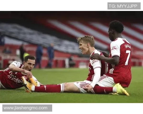 世界杯精彩瞬间曼联5-0大胜阿森纳乌龙球引爆全场回顾十大进球