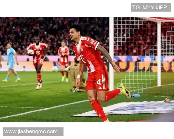 友谊赛精彩对决那不勒斯与利物浦战平帽子戏法引发全场热烈反响 友谊赛精彩对决那不勒斯与利物浦战平帽子戏法引发全场热烈反响